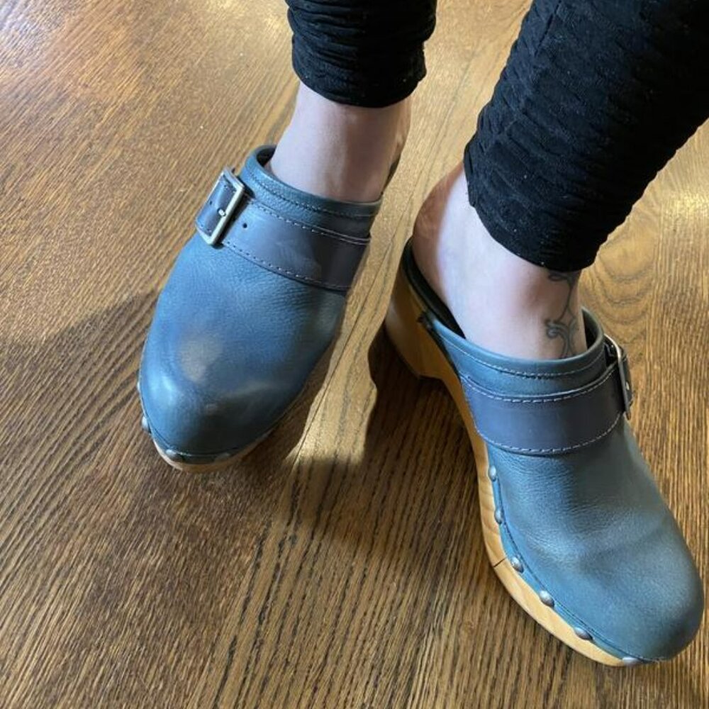 RARE Free People Culver City Clog  Women's Sandal size 37 Color Blue Color